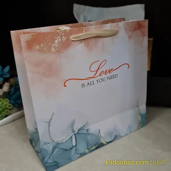 بگ رؤیا‌رنگ